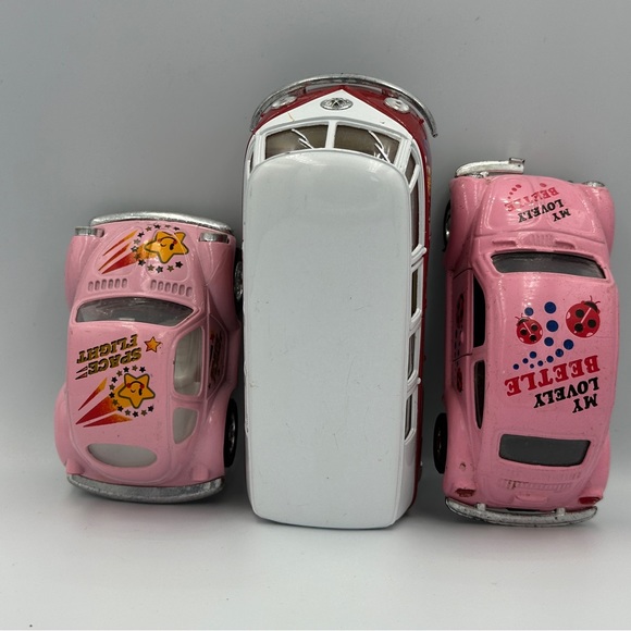 Lot of 3 vintage style Volkswagen - Beetle  - Van - Bus  toy vehicles - Picture 16 of 16